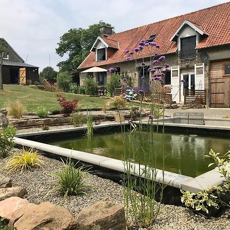 Ferme De Noyes Bed and Breakfast Sourdeval Εξωτερικό φωτογραφία